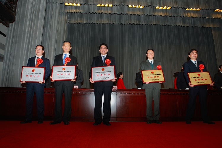 水务工程公司陆续第二年被评为2016年度上海市沉点工程实事立功较量&ldquo;优良公司&rdquo;